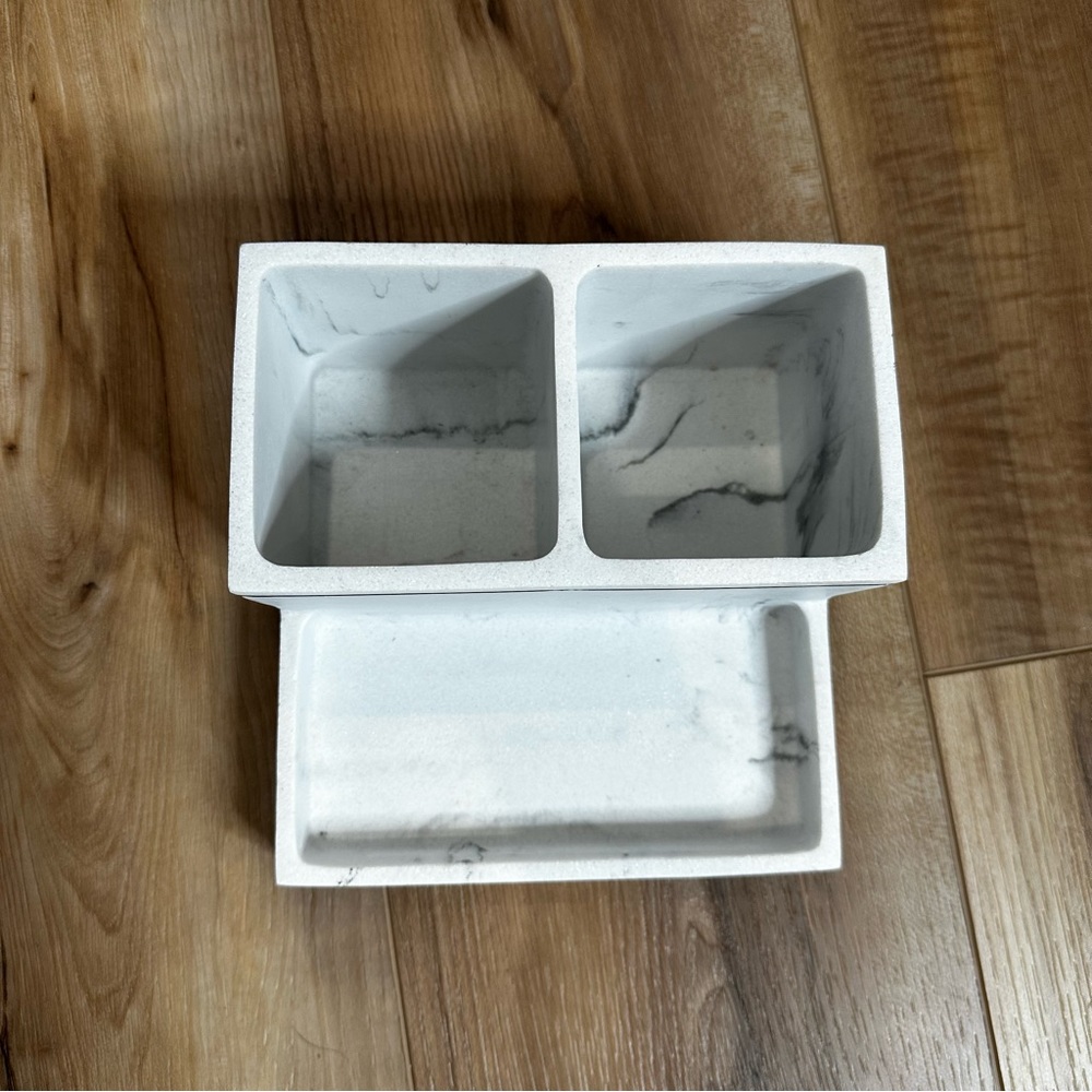 Allen + Roth Marble White Glass Bath Accessory - Picture 2 of 9